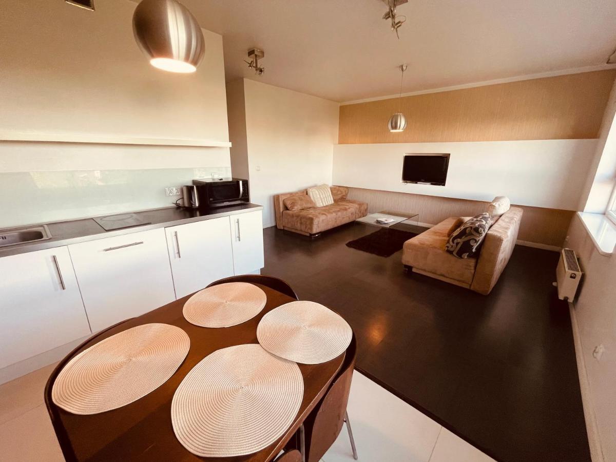 Apartamenty Ktw Debowe Tarasy Катовице Екстериор снимка
