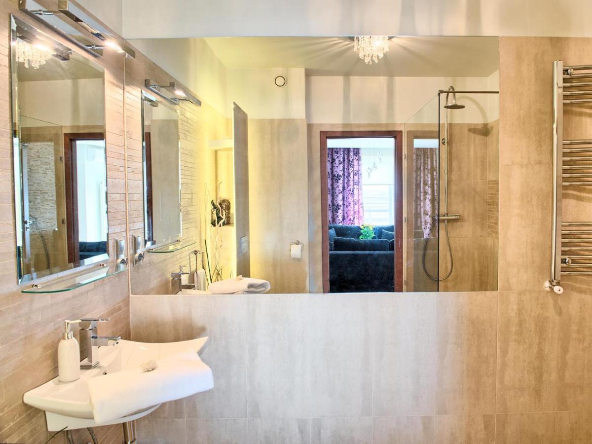 Apartamenty Ktw Debowe Tarasy Катовице Екстериор снимка