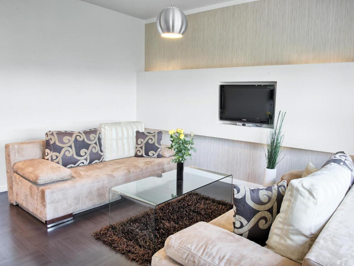 Apartamenty Ktw Debowe Tarasy Катовице Екстериор снимка